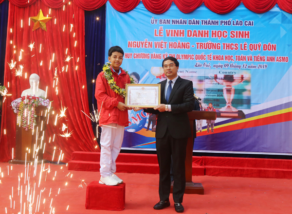 Nam sinh Lào Cai đạt điểm tuyệt đối ASMO 2019